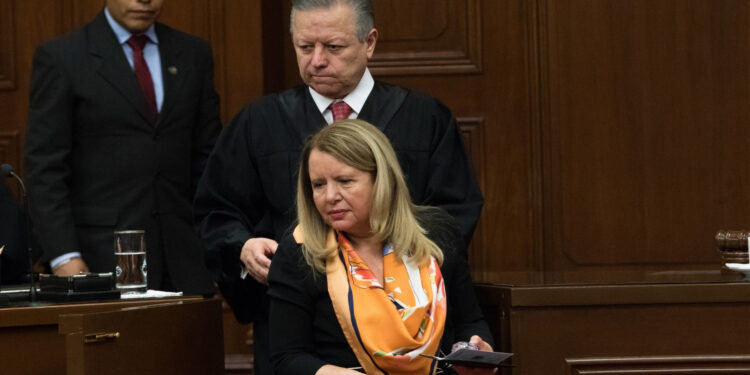 Ministra Loretta Ortiz va por revés a Inai