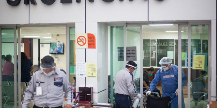 Murieron 116, 000 mexicanos sin atención médica en 2022