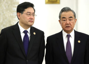 China reemplaza a su ministro de Exteriores: nombra a Wang Yi