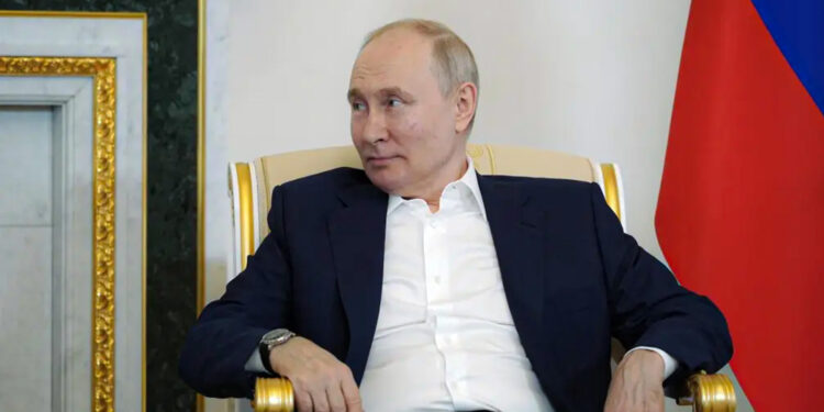 Putin planea visitar China en octubre, confirma el Kremlin