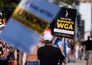 Actores de Hollywood se declaran en huelga