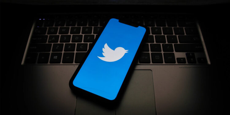 Twitter acusa de plagio a Meta por Threads y emprenderá medidas legales