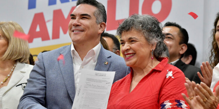 PRI admite que encuestas no favorecen a Beatriz Paredes; preparan decisión