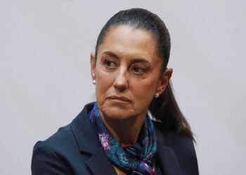 Y Sheinbaum niega uso de recursos públicos