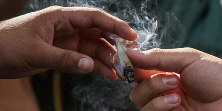 Incrementa consumo de drogas en niños, alertan