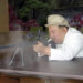 Kim Jong Un promete innovar y aumentar producción de armas