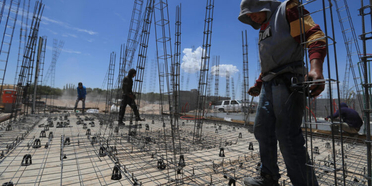 “Nearshoring” aleja a los obreros de Ciudad Juárez del acceso a la vivienda