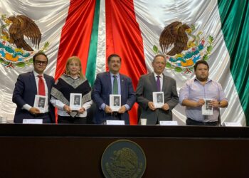 Ignacio Manuel Altamirano, ejemplo para los jóvenes; nueva antología por la Cámara de Diputados