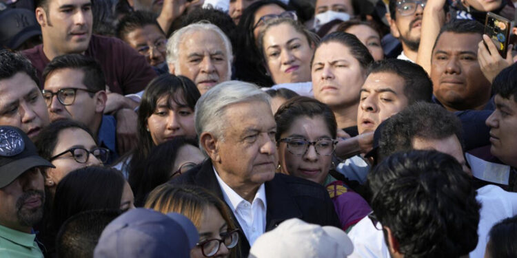 El pueblo, demandas y realizaciones