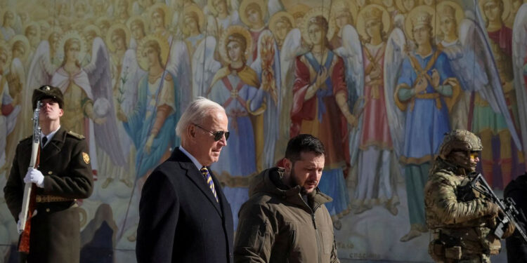 Apoyo de Estados Unidos a Ucrania: el negocio de la muerte