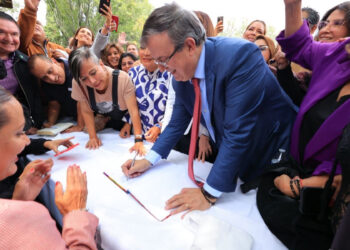 Marcelo Ebrard crea su asociación civil: toma distancia de Morena