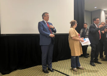 Marcelo Ebrard pide invalidar proceso de Morena por “incidencias”