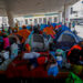 Migrantes desbordan albergues en Cd. Juárez