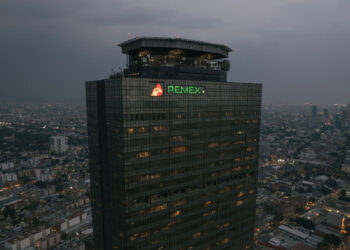 PPEF 2024 propone inyectar más dinero a Pemex para pagar deudas vencidas