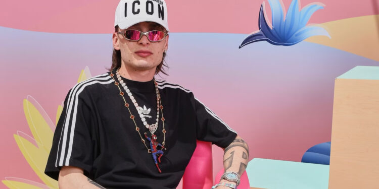 Peso Pluma cancela su concierto en Tijuana tras amenazas