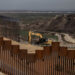 Rechazan reforzamiento de zonas del muro fronterizo con México