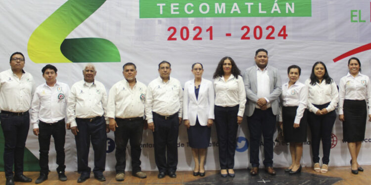 “Tecomatlán, ejemplo de un mundo mejor”: alcaldesa Araceli García, en su II Informe de Gobierno