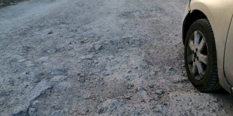 Urge rehabilitación de tramos carreteros en Zona Maya