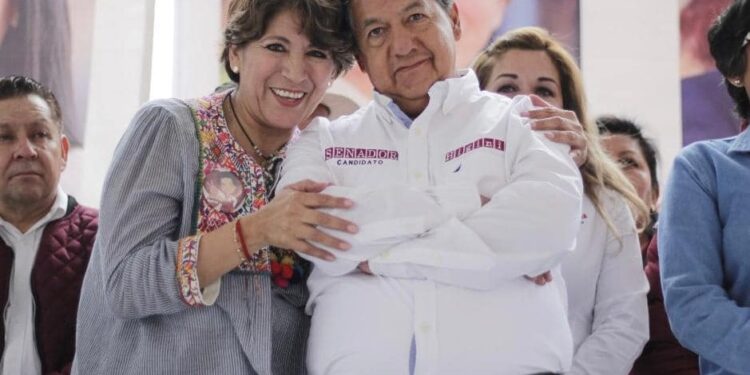 Higinio Martínez regresa al Senado tras renunciar a gabinete de Delfina