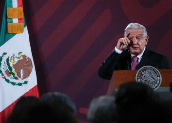 Oposición acusa a López Obrador de nepotismo por su terna para la Corte