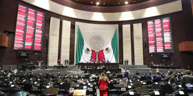 Diputados aprueban PEF 2024; hay más de mil 800 reservas