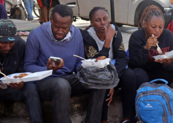 Iglesia católica pide ayuda para alimentar a migrantes en frontera sur