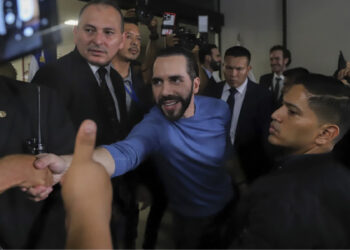 El Salvador: Nayib Bukele va por reelección pese a estar prohibida por la Constitución