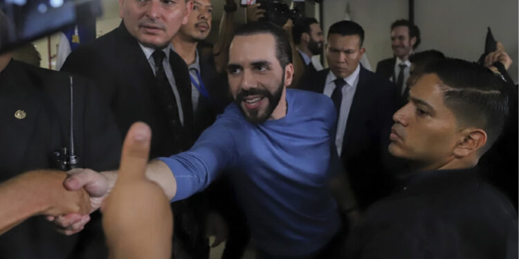El Salvador: Nayib Bukele va por reelección pese a estar prohibida por la Constitución