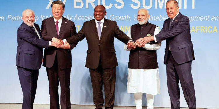 Comienza expansión del BRICS+: Irán, Egipto, Etiopía, Arabia Saudita y Emiratos Árabes Unidos se unen al bloque