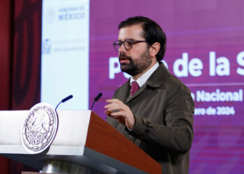 Cofepris defiende eficacia de vacuna Patria para variantes Covid