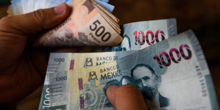 Sube a 4.66% valor de la UMA a partir de febrero: incrementarán multas e impuestos