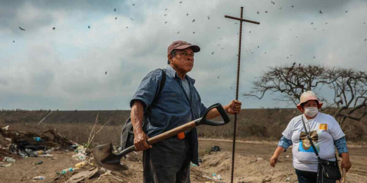 México, cementerio clandestino con más de 5 mil fosas