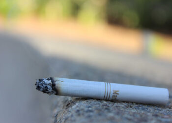 Lanzan campaña para defender ley antitabaco de amparos de empresas