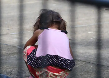 Iglesia pide velar por menores de México ante violencia y suicidios