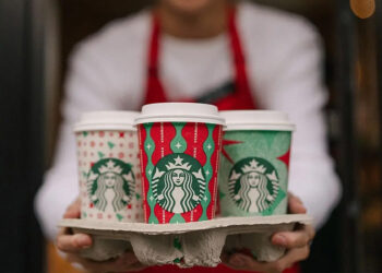 Demandan a Starbucks por explotación laboral y violación de derechos humanos