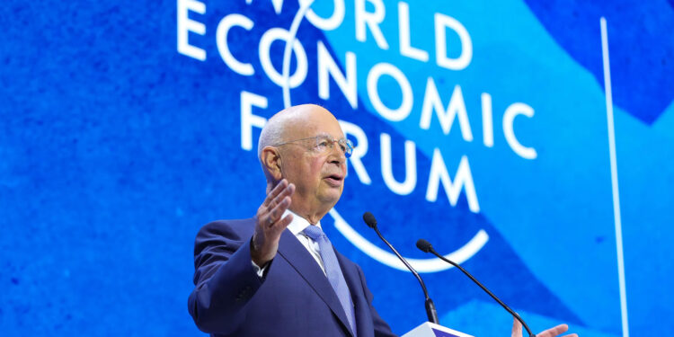 Foro Económico Mundial: expansión del capitalismo que genera ricos