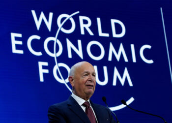 Foro Económico Mundial 2024, otra vez el lobo con disfraz de cordero