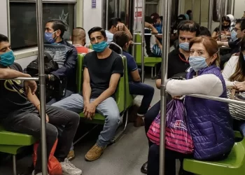 Covid en México: UNAM pide volver al uso del cubrebocas