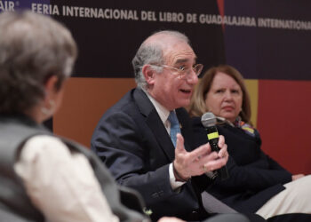 Diputados de Morena presentan solicitud de juicio político contra ministro Pérez Dayán