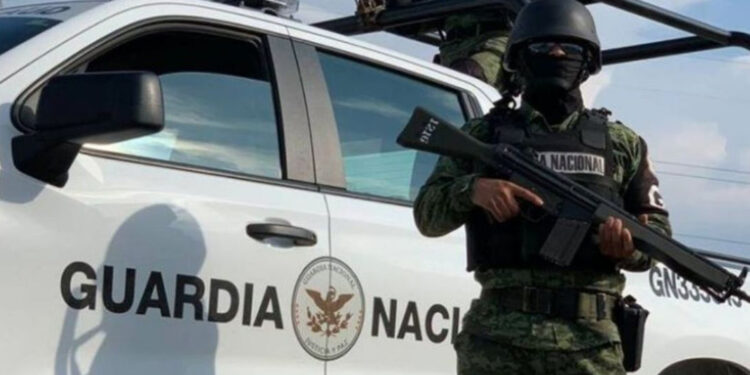 4T apuesta por militarizar al país