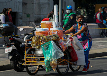 Incrementa trabajo informal en último año del sexenio de AMLO