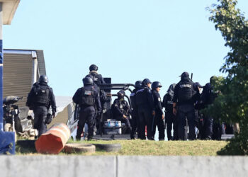 Asesinan a líder transportista y chofer en Guerrero