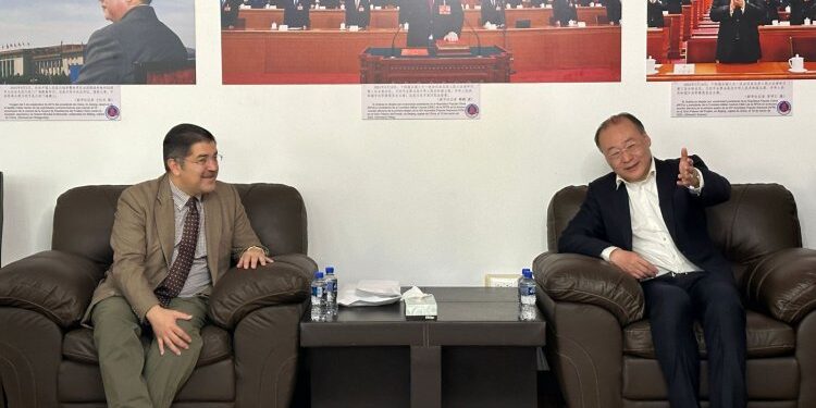 Antorcha y agencia Xinhua refuerzan cooperación