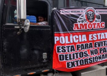 Alistan paro nacional de transportistas por ola de violencia