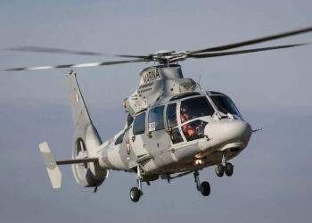 Mueren tres marinos y desaparecen dos por desplome de helicóptero de Semar